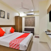 Отель OYO 11985 Hotel Khushboo, фото 6