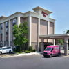 Отель Hampton Inn Des Moines-Airport, фото 1