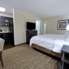 Отель Days Inn and Suites Plano Medical Center Dallas, фото 34