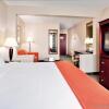 Отель Holiday Inn Express & Suites Bradley Airport, an IHG Hotel, фото 5