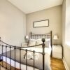 Отель JOIVY Great Location! - Charming Apt by Edinburgh Castle, фото 7