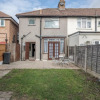 Отель Lovely 4-bedroom House Near Romford Station, фото 1