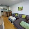 Отель Dream Getaway Apartment with Jacuzzi and Pool, фото 2