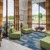 Отель Holiday Inn Express Hotel & Suites Springfield, фото 25