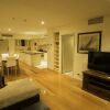 Отель Adelaide North tce penthouse в Аделаиде