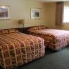 Отель Lava Spa Motel & RV Park, фото 2