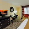 Отель Holiday Inn Express Augusta Downtown, an IHG Hotel, фото 5