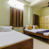 Отель SPOT ON 64681 9 Star Guest House, фото 4