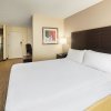 Отель Holiday Inn Express & Suites Alpharetta - Windward Parkway, an IHG Hotel, фото 43