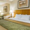 Отель Comfort Inn Near Kokomo Speedway, фото 7