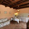 Отель Cozy Cottage in Abbateggio With Garden, фото 8