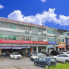 Отель Kuching Transit Inn, фото 1