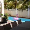 Отель Tres Belle Villa, Piscine Privée, 3 Ch, 2 Sdb, Proche Plage, фото 13