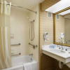 Отель Hampton Inn & Suites Providence/Warwick-Airport, фото 11