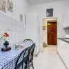 Отель Nice and Bright 2 Beds Flat Near San Giovanni, фото 13