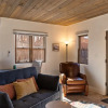 Отель Cielito - Two Kiva Fireplaces Walk to Canyon Rd and the Plaza, фото 2
