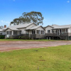 Отель Walpole Rest Point Caravan Park, фото 1