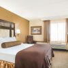 Отель Ramada Hotel & Conference Center by Wyndham Plymouth, фото 5