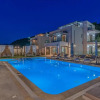 Отель Luxurious Villa Mare - With 150m Pool, фото 16