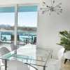 Отель Oceanfront Contemporary Suites, фото 2