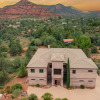 Отель Pyramid by Avantstay Luxe Sedona Mansion w/ Views, 7mins to Downtown, фото 24