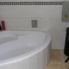 Отель Bhotani Bed and Breakfast, фото 2