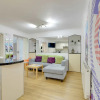 Отель Brighton Getaways-Seaside Patio Apt, фото 10