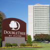 Отель DoubleTree by Hilton Kansas City - Overland Park, фото 1