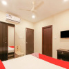 Отель OYO 14266 Flagship Serilingampally, фото 21