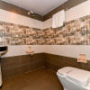 Отель OYO 24920 Indraprastha Royal Castle Sharing Houseboat, фото 10