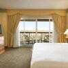 Отель Embassy Suites Albuquerque - Hotel & Spa, фото 6