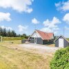 Отель 6 Person Holiday Home on a Holiday Park in Hvide Sande, фото 28