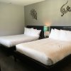 Отель Maple Leaf Motel & RV Resort в Оливери