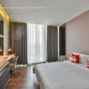 Отель ZEN Premium Mega Kuningan, фото 3