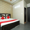 Отель OYO 18530 Comfort Inn, фото 4