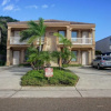 Отель Lantana Landing 1 Minium 2 Bedroom Condo by RedAwning, фото 1