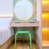 Отель Homey And Comfort Stay 1Br Vasanta Innopark Apartment, фото 16
