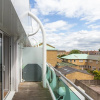 Отель Skyvillion - Tower Point Enfield 1bed With Balcony, фото 7