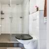 Отель Modern Holiday Home in Badhoevedorp near the Lake, фото 9