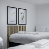 Отель Huge Modern Apt Sleeps 16 Super Central Location, фото 4