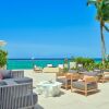 Отель Morningstar Buoy Haus Beach Resort At Frenchman's Reef, Autograph Collection, фото 2