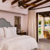 Отель Ultra Luxury Villa with Premium Linens, Gym, Immense Pool, & 5 min Taxi to Downtown, фото 8