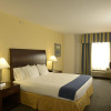 Отель Holiday Inn Express & Suites Wilson-Downtown, an IHG Hotel, фото 5