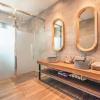 Отель Feel at Home in This Wonderful Villa w Butler Included, фото 37