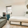 Отель Beautiful Studio in London Near Wimbledon Park, фото 4