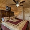 Отель Big Bear Retreat - 4 Bedrooms, 4.5 Baths, Sleeps 12 4 Cabin by Redawning, фото 3