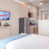 Отель Restful And Cozy Living Studio Apartment At B Residence, фото 4