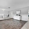 Отель Hollywood Hills 3BD Home w Backyard, фото 20