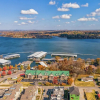 Отель Old Hickory Rooftop Oasis, фото 17