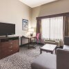 Отель La Quinta Inn & Suites by Wyndham Fresno Northwest, фото 29